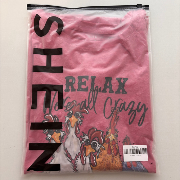 Shein Men's Small Red Crazy Chicken Graphic Short Sleeve T-Shirt NIB - Picture 4 of 4